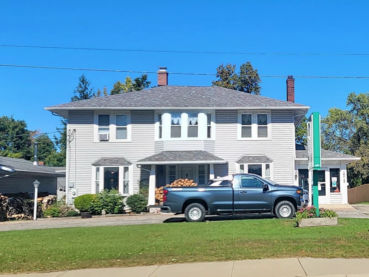 Cedars Motel, Motel in Ashtabula