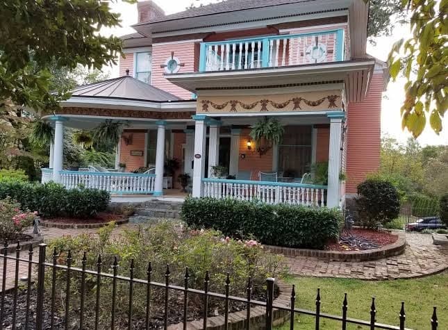 The Peach House, Bed & Breakfast in Reynoldstown