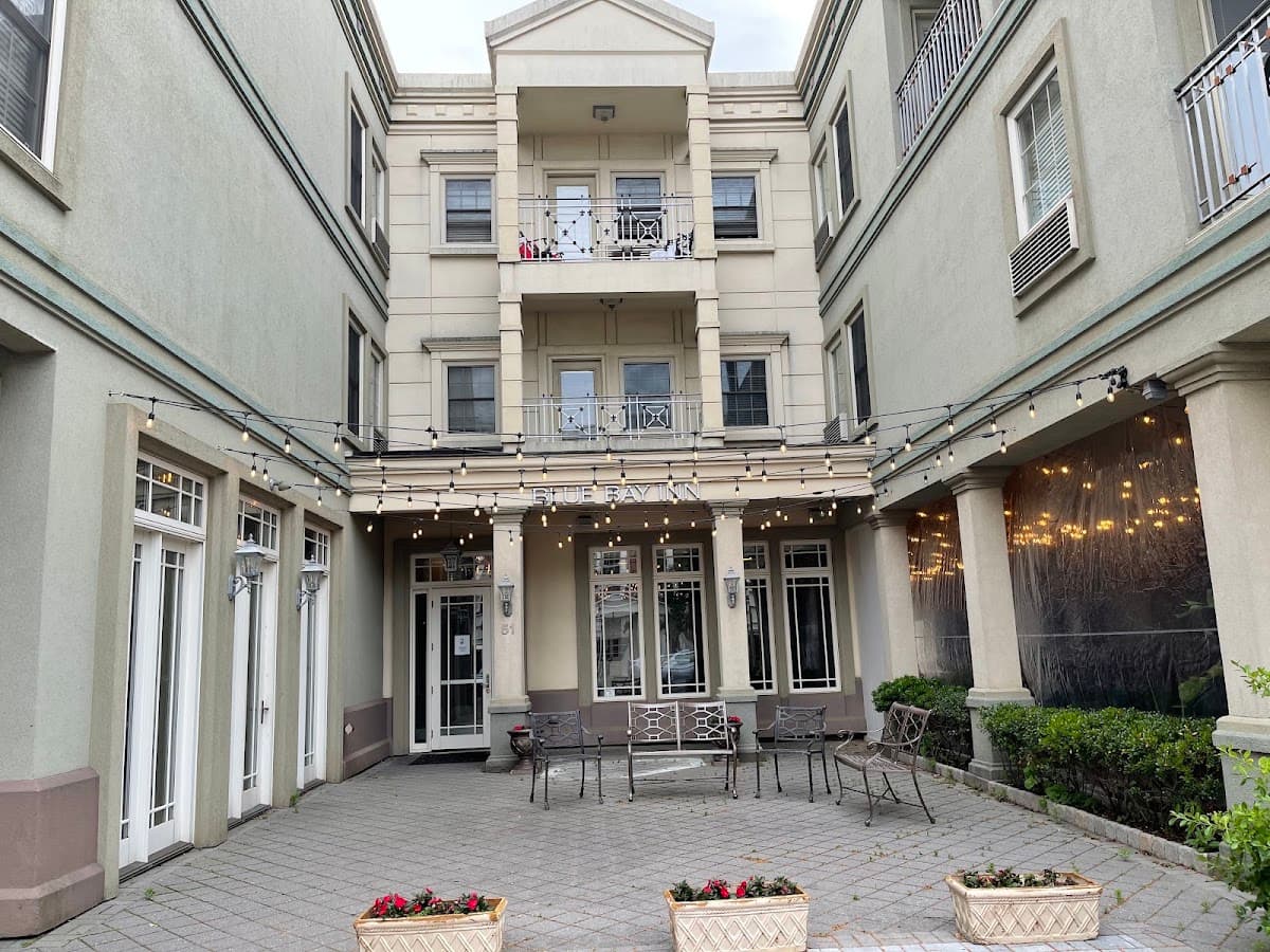 blue Bay Inn, Hotel in Atlantic Highlands