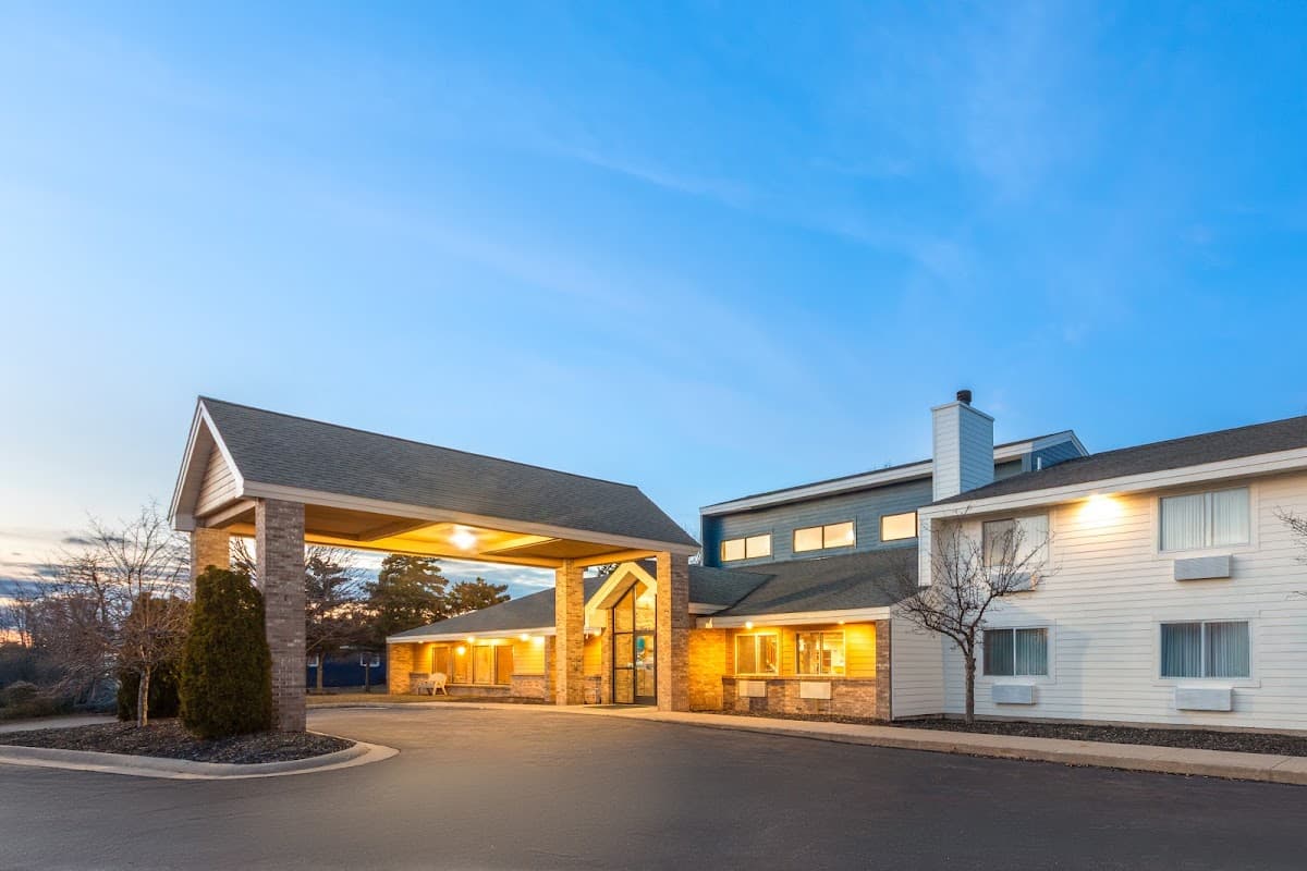 AmericInn by Wyndham Oscoda Near AuSable River, Hotel in Au Sable