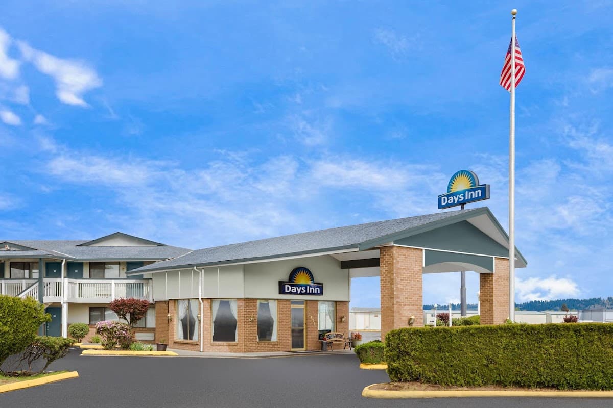 Days Inn by Wyndham Auburn, Hotel in Auburn
