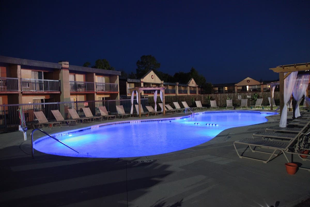Executive Inn & Suites, Hotel in Augusta
