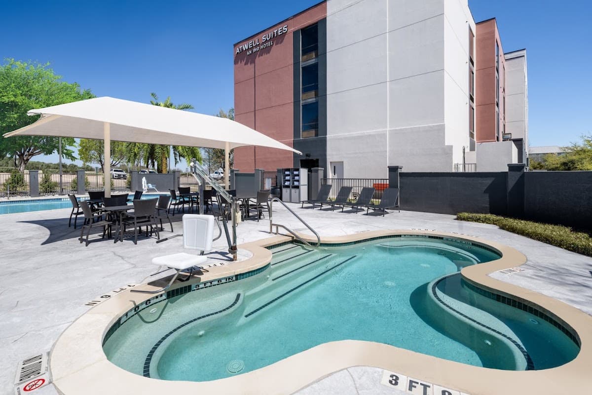 Atwell Suites Austin Airport by IHG, Aparthotel in Austin