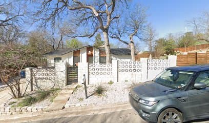 The New House, Bed & Breakfast in University of Texas