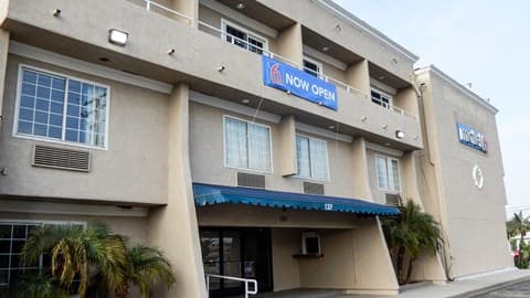Motel 6 Azusa, CA, Hotel in Azusa