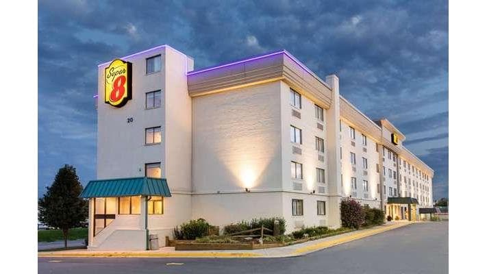 Super 8 by Wyndham Frederick, Hotel in Frederick