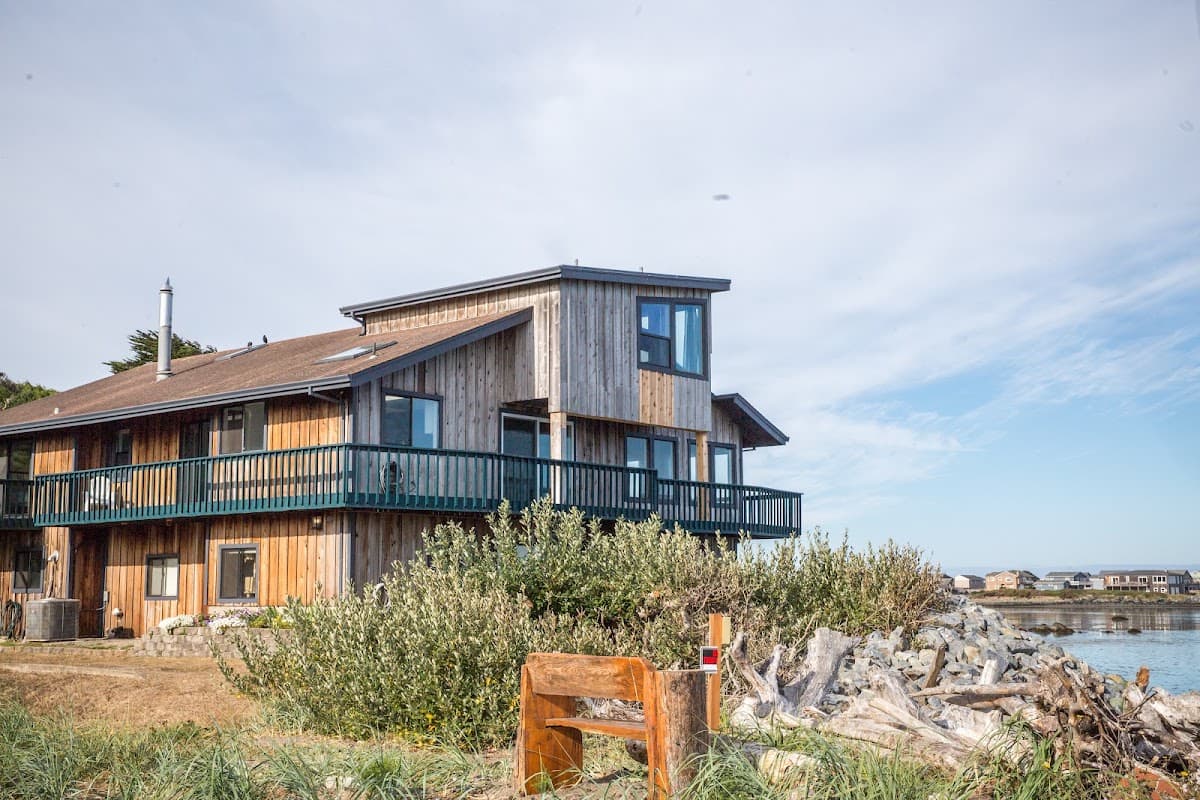 Lighthouse River Inn, Hotel in Bandon