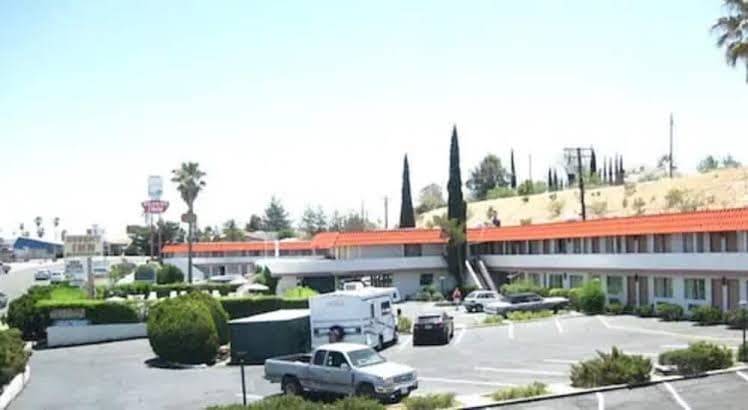 Desert Inn Motel 1946, Motel in Barstow