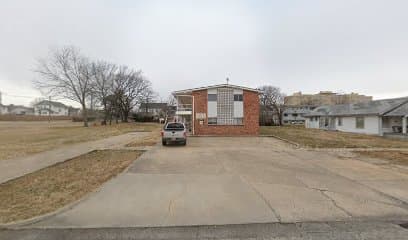 Dewey Apts, Hotel in Bartlesville