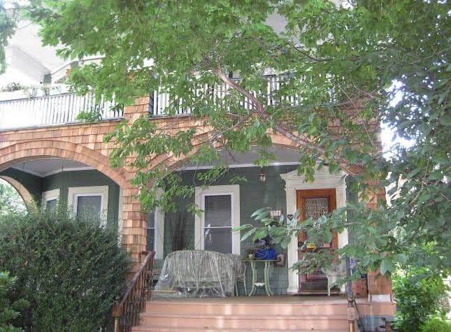 Honey's Bed & Breakfast, Bed & Breakfast in Kensington