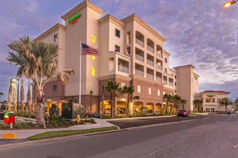Courtyard by Marriott St. Petersburg Clearwater/Madeira Beach, Hotel in Madeira Beach