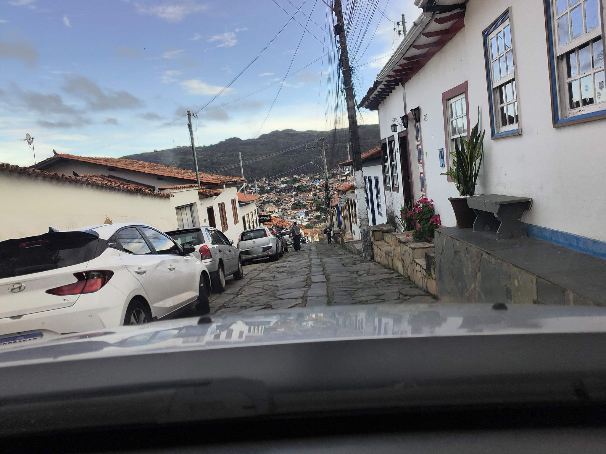 Street view near Pousada Acayaca, Diamantina — © nomondo (CC BY-SA · Mapillary)