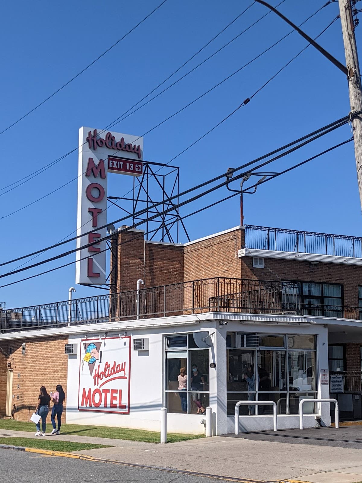 Holiday Motel, Motel in Baychester