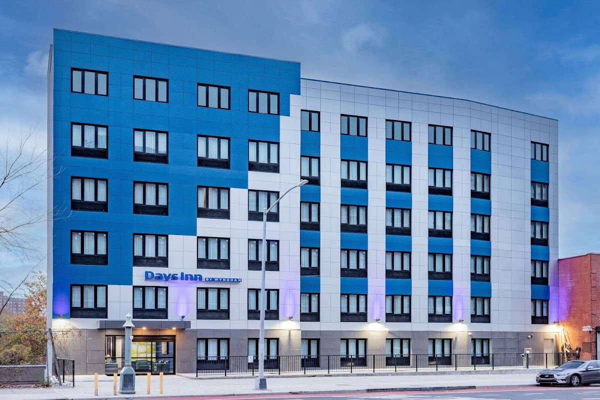 Days Inn by Wyndham Bronx NYC, Hotel in Wakefield