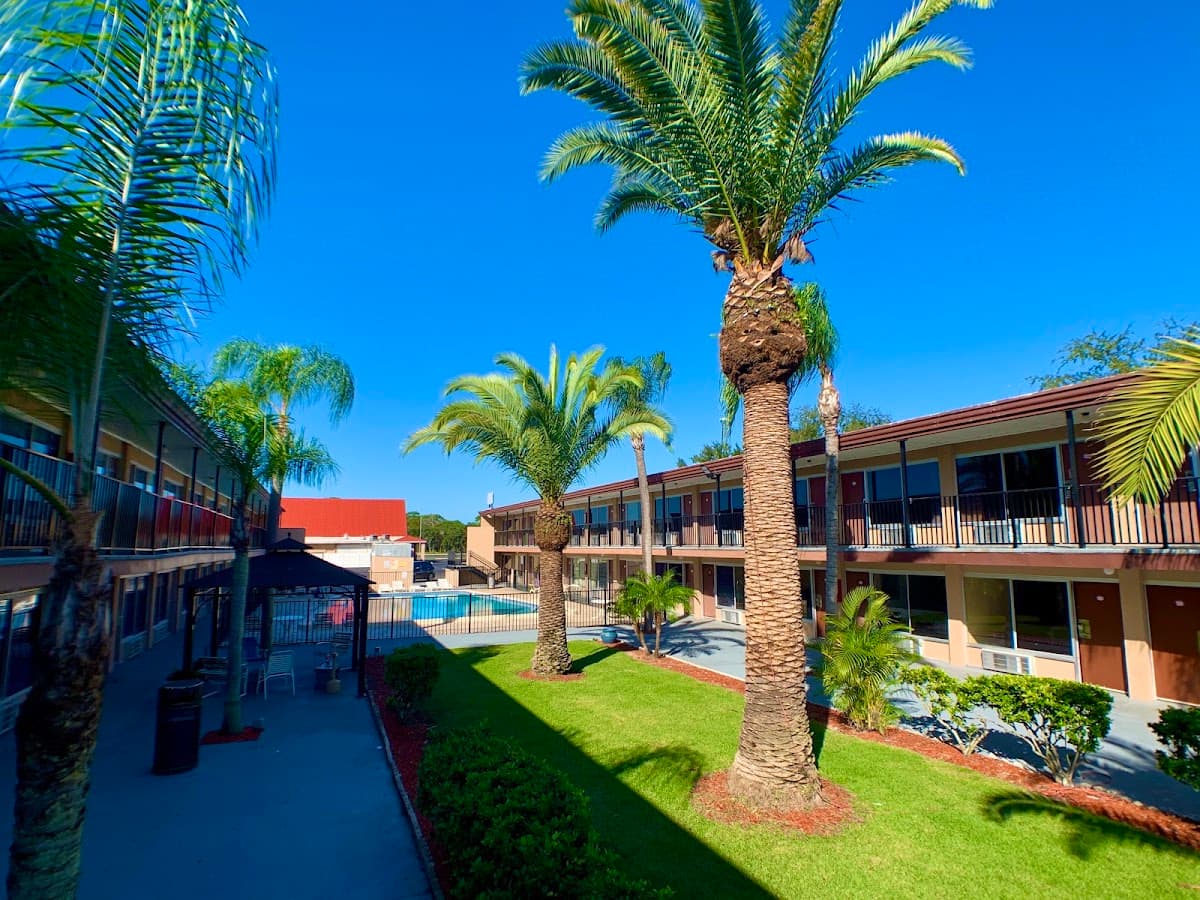 La Vista Inn, Hotel in Bayonet Point