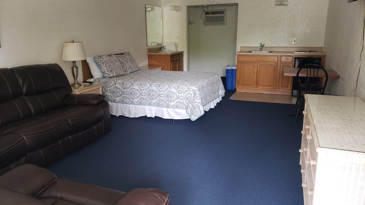 Whitfield Motel, Motel in Bayshore Gardens