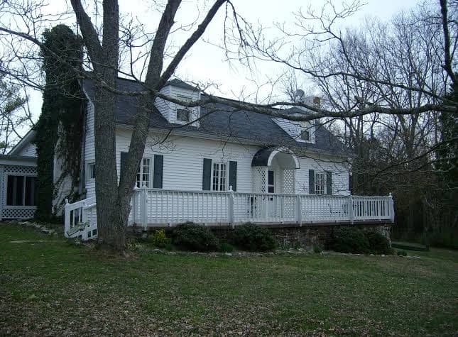 Home Place Bed & Breakfast, Hotel in Bean Station