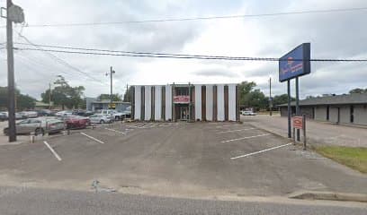 Jack Kronkey, Hotel in Beaumont