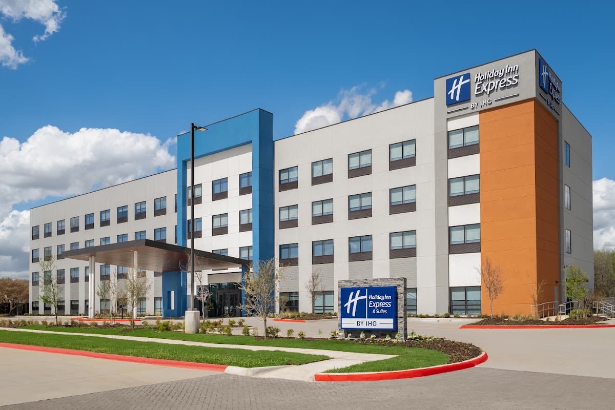 Holiday Inn Express & Suites DFW Airport Southwest - Euless by IHG, Hotel in Euless