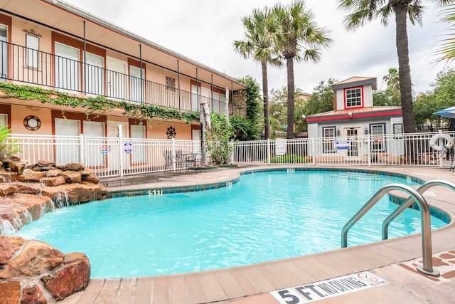 OYO Hotel & Apartments Houston Galleria, Hotel in Bellaire