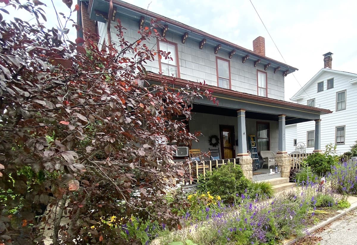 Virginia's House, Hotel in Bellefonte