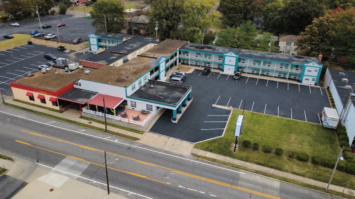 ECONOMY INN, Motel in Belleville