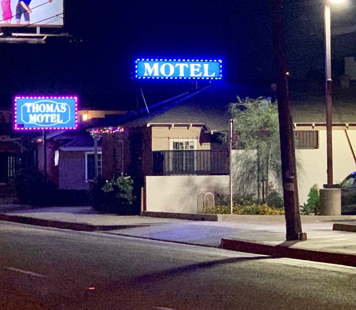 Thomas Motel, Motel in Bellflower