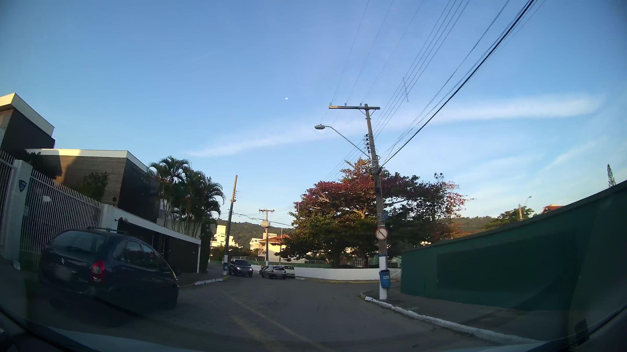 Street view near Hotel Sete Ilhas, Governador Celso Ramos — © marciosampaio (CC BY-SA · Mapillary)