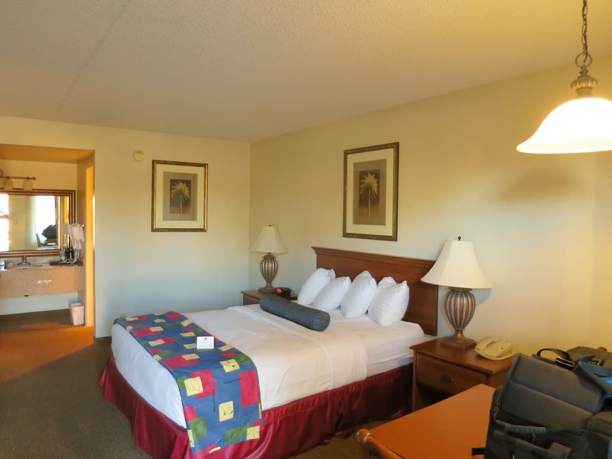 Best Western Quail Hollow Inn, Hotel in Benson