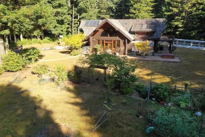 Redwood Forest, Bed & Breakfast in Bertsch-Oceanview