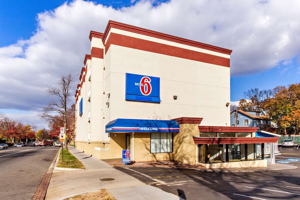 Motel 6 Washington, DC, Hotel in The Parks At Walter Reed