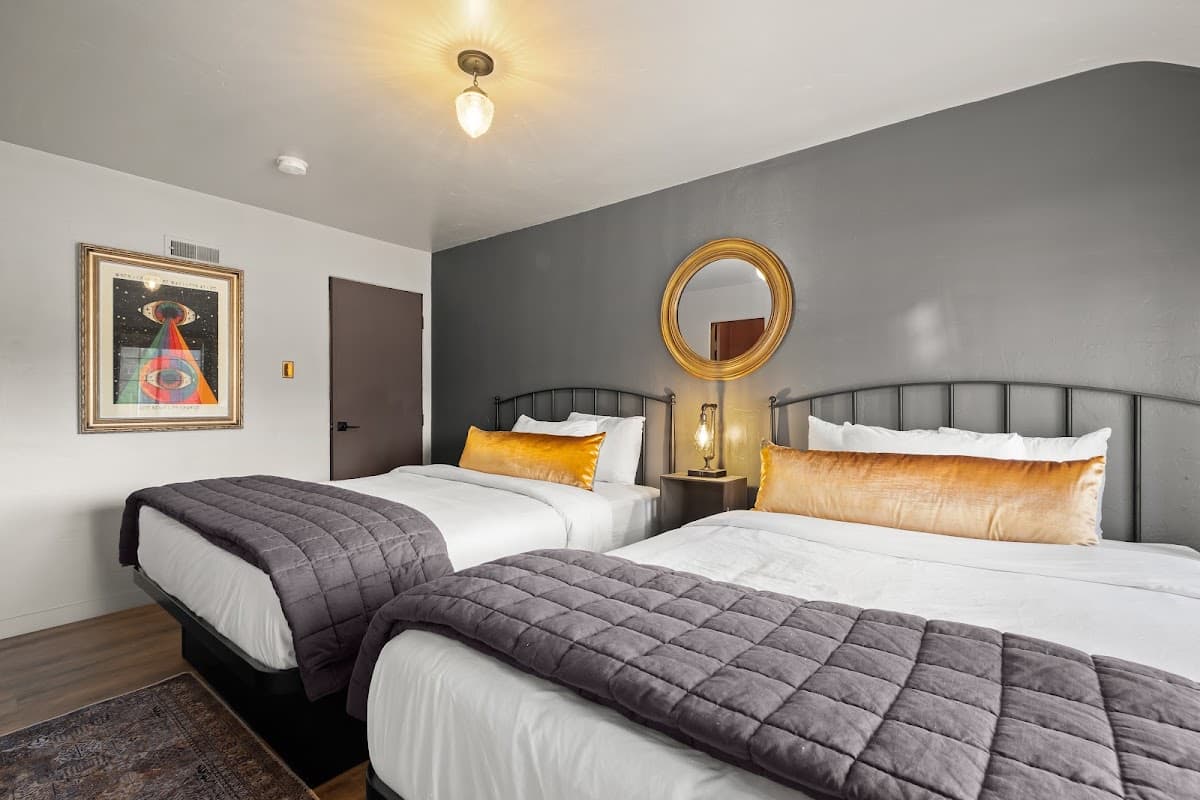 Sessions Retreat & Hotel, Hotel in Big Bear Lake