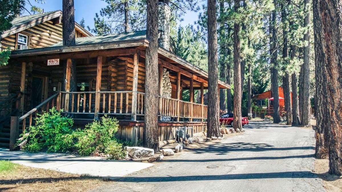 Eagle's Nest Lodge, Lodge in Big Bear Lake