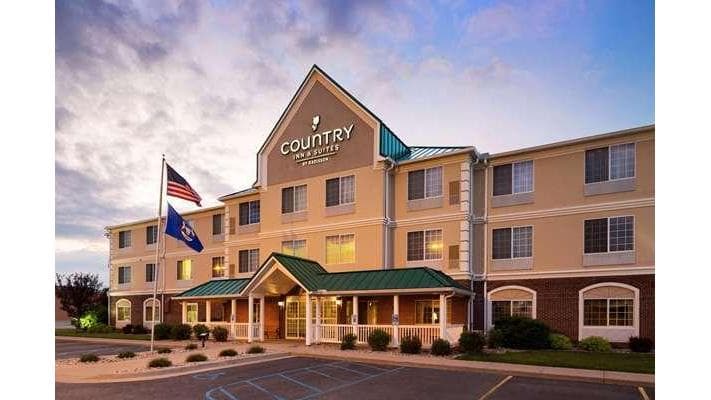 Country Inn & Suites by Radisson, Big Rapids, MI, Hotel in Big Rapids