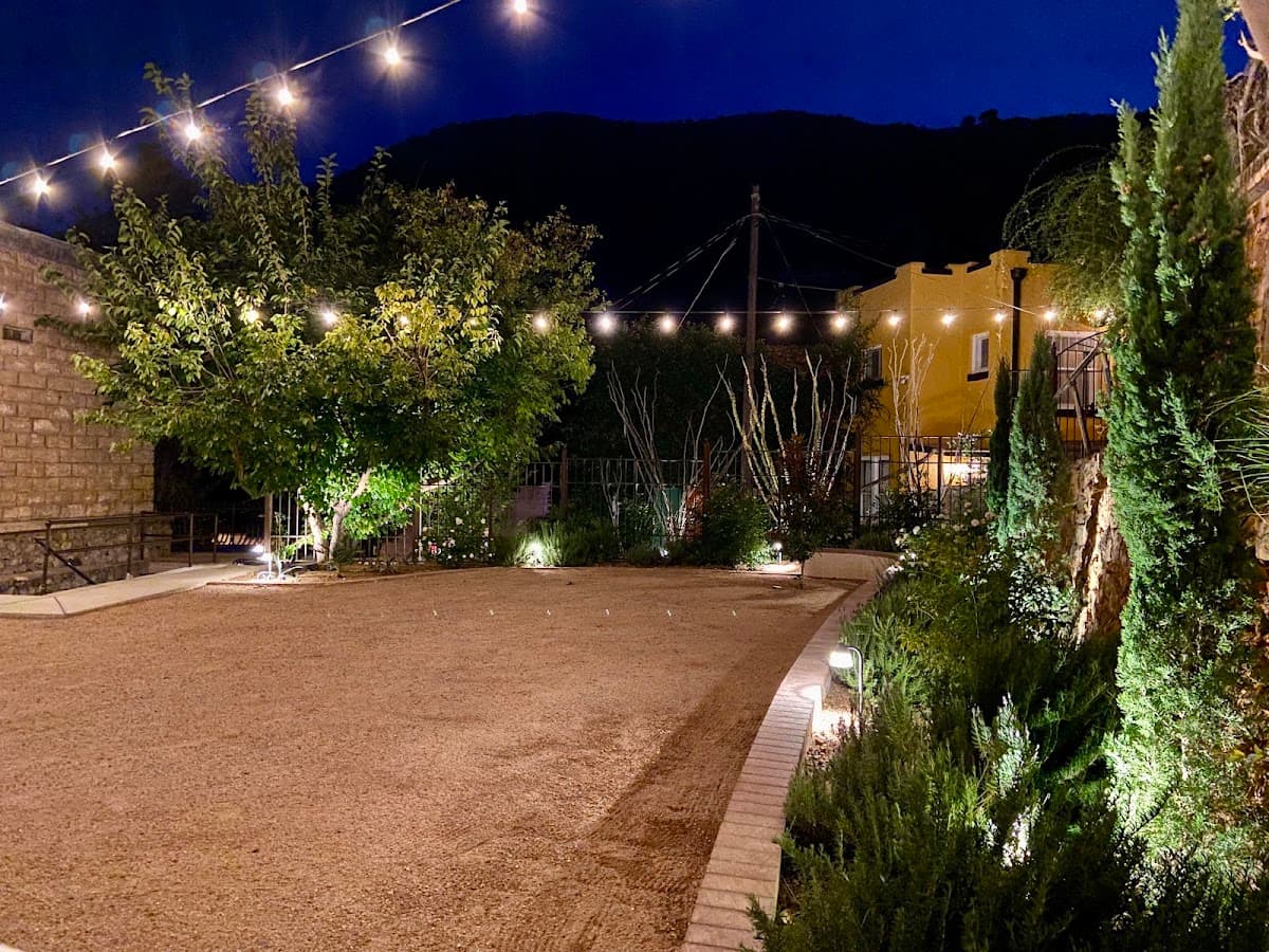 Wedding's at the Warner Hotel, Hotel in Bisbee