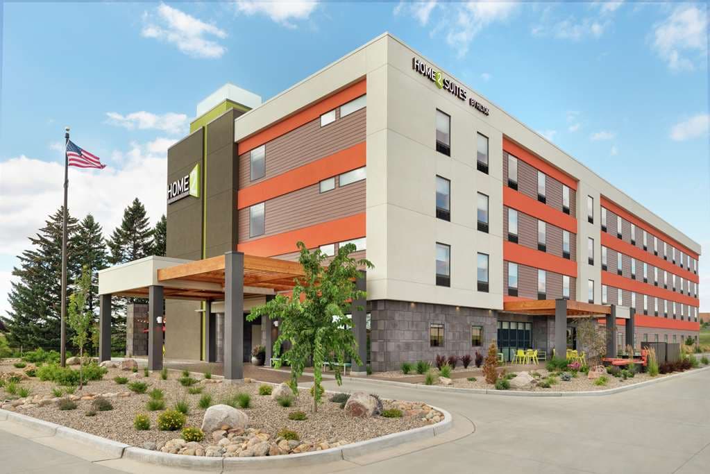 Home2 Suites by Hilton Bismarck, Hotel in Bismarck