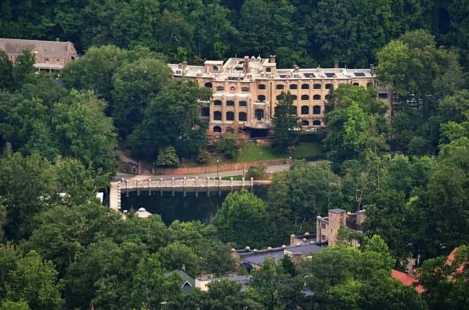 Assembly Inn, Hotel in Black Mountain