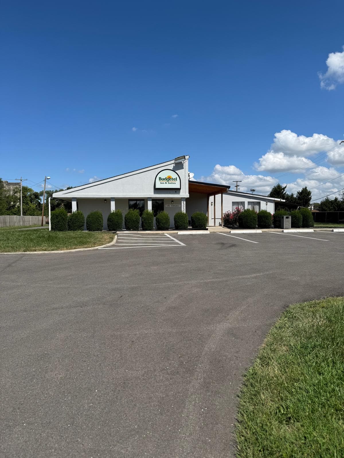 Budgetel Inn & Suites, Motel in Blacklick Estates