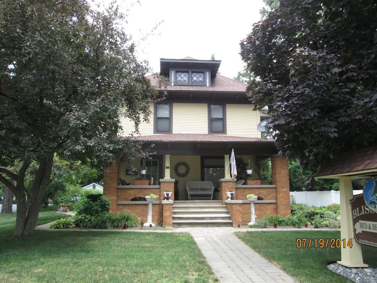 Blissfield Bed & Breakfast, Bed & Breakfast in Blissfield
