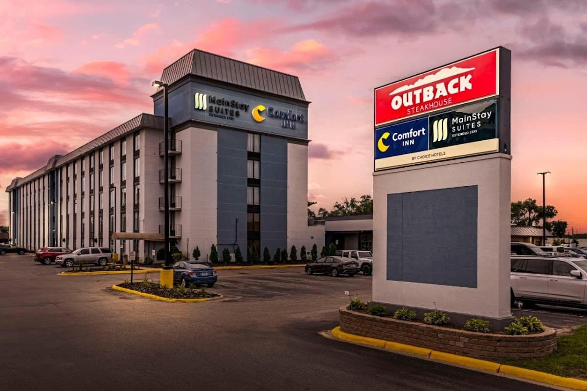 MainStay Suites MSP Airport - Mall of America, Aparthotel in Richfield
