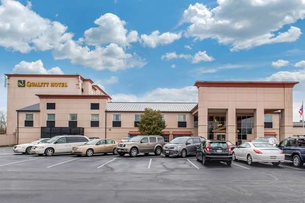 Quality Hotel Conference Center Cincinnati Blue Ash, Hotel in Blue Ash