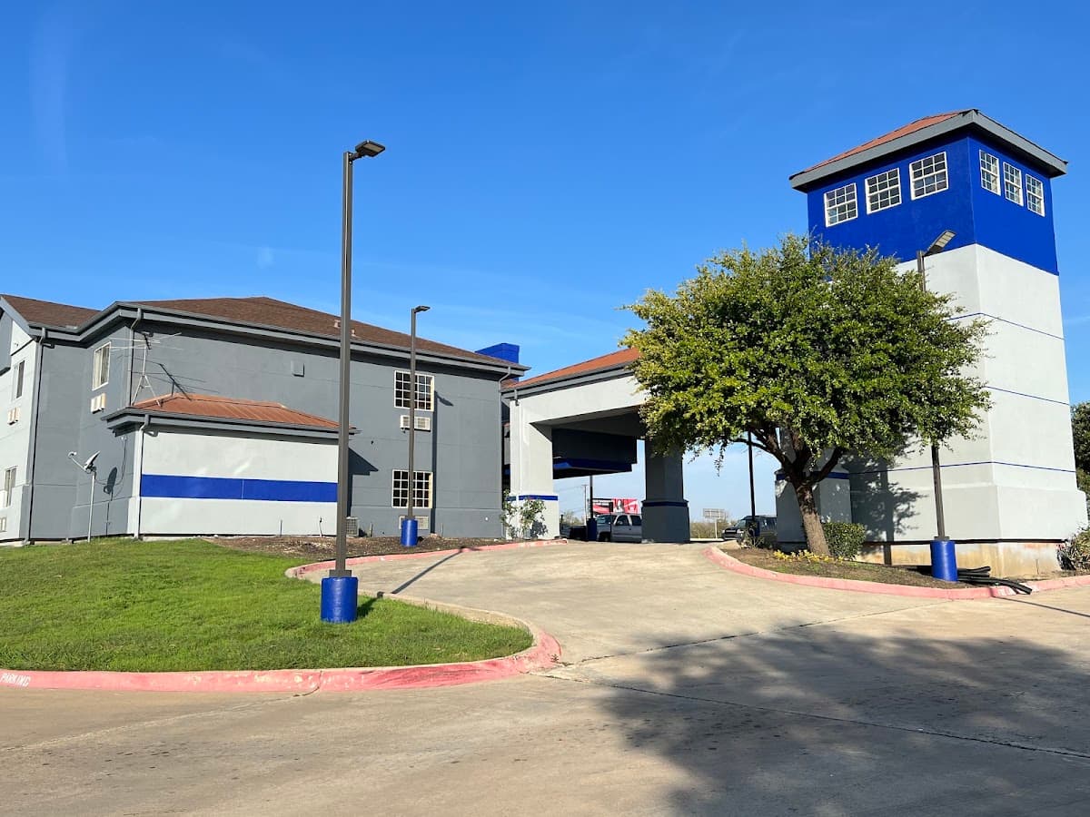 Americas Best Value Inn & Suites Haltom City Ft. Worth, Hotel in Watauga
