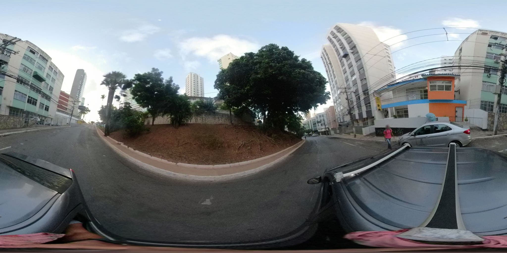 Street view near Praia De Ondina, Salvador — © gpgeocartolab (CC BY-SA · Mapillary)