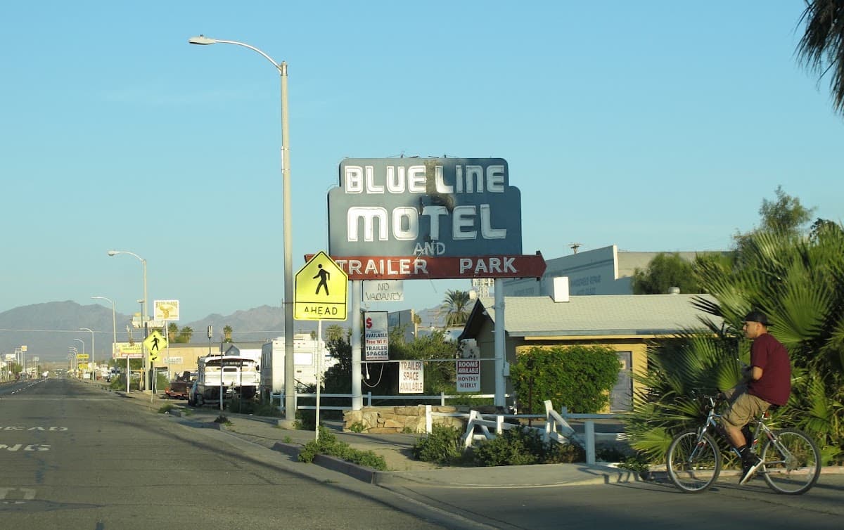 Blue Line Motel and Trailer Park, Motel in Blythe