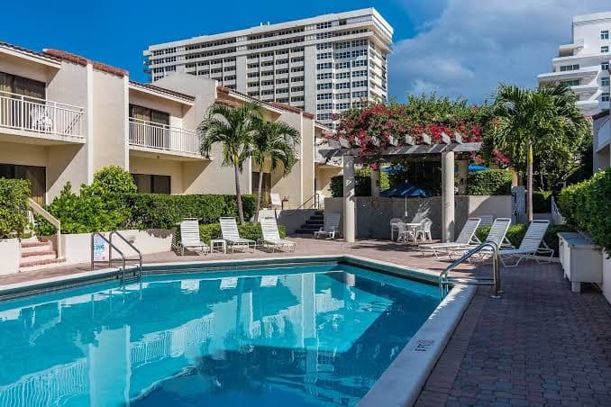 Ventura Condominium Resort Office, Resort in Deerfield Beach