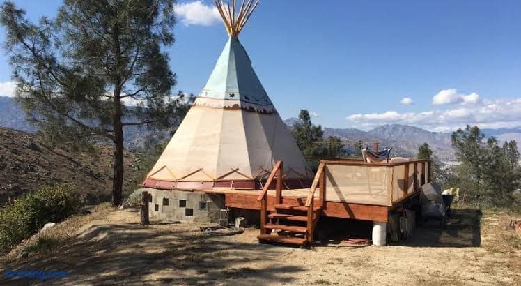 Big Glamping Teepee - Entire Place, Holiday Home in Bodfish