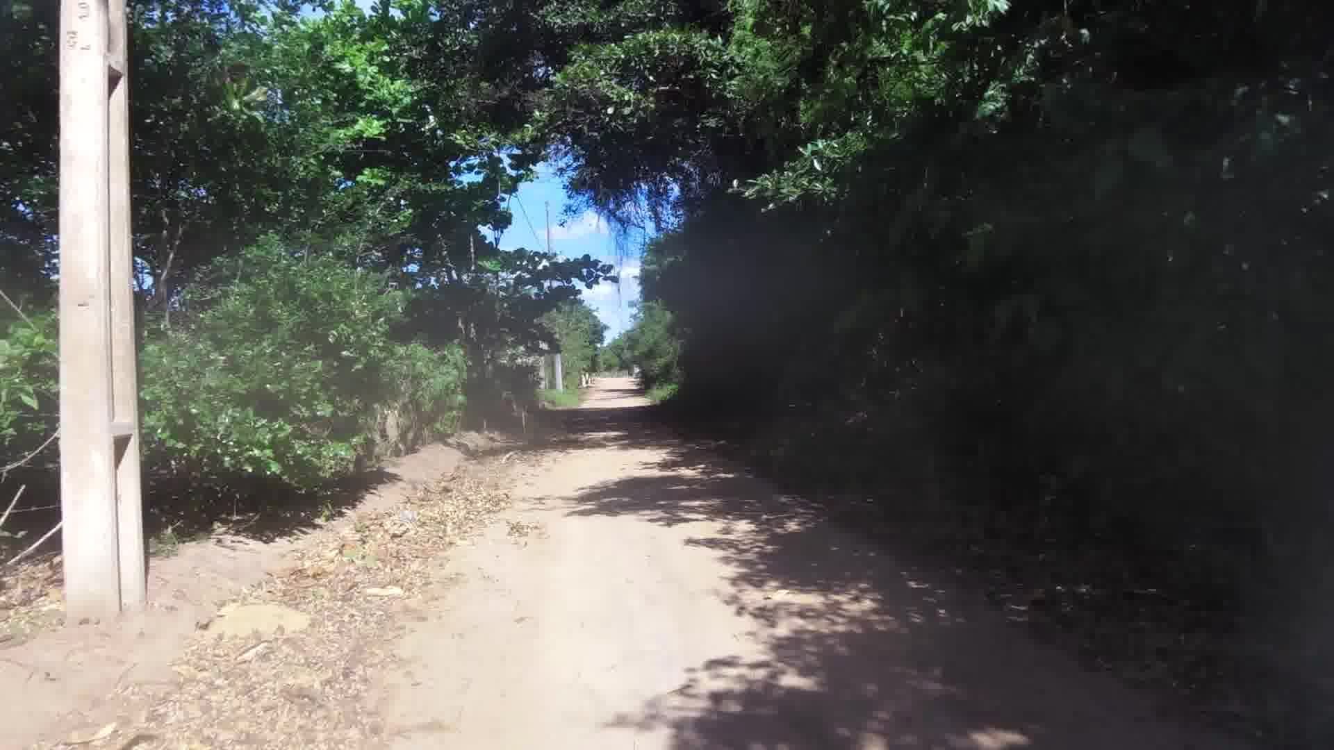 Street view near pousada rosa dos ventos, Marataizes — © skippern (CC BY-SA · Mapillary)