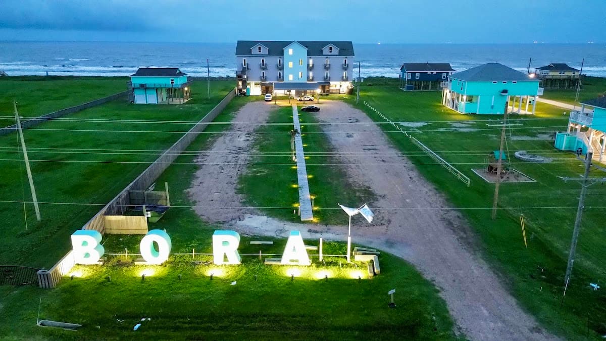 Boardwalk, Resort in Bolivar Peninsula