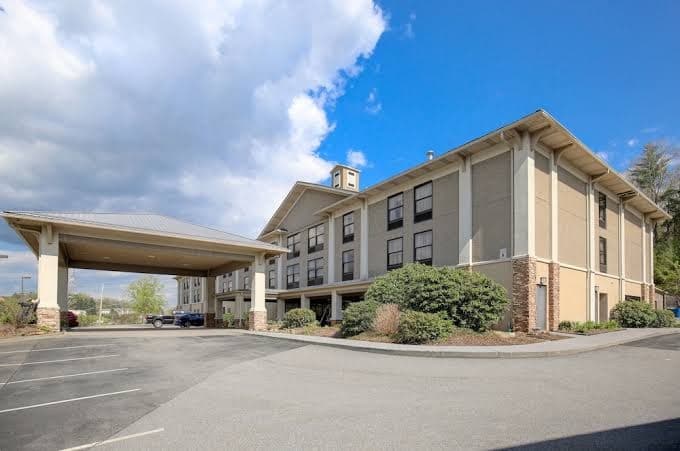 Quality Inn & Suites Boone - University Area, Hotel in Boone