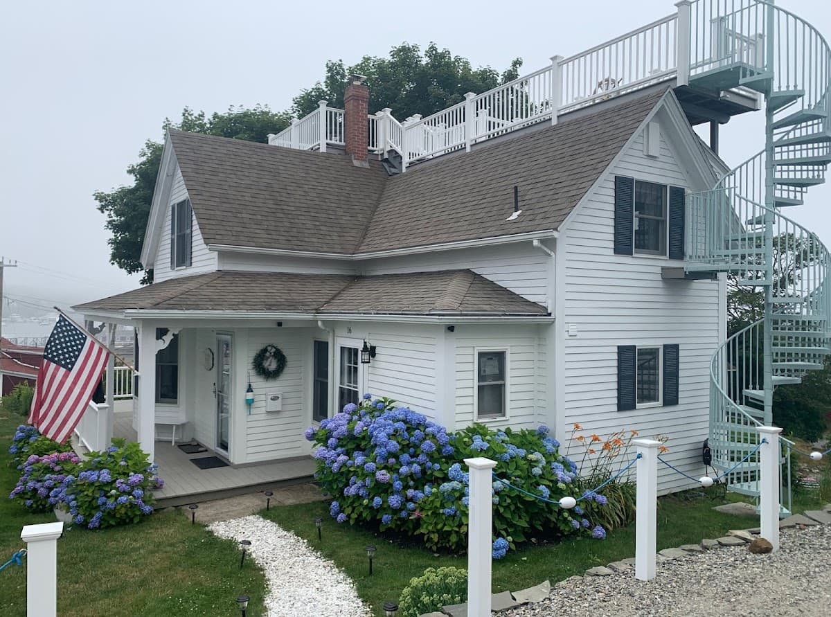 The Helm House, Hotel in Boothbay Harbor